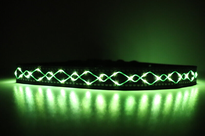 Collier LED brodé